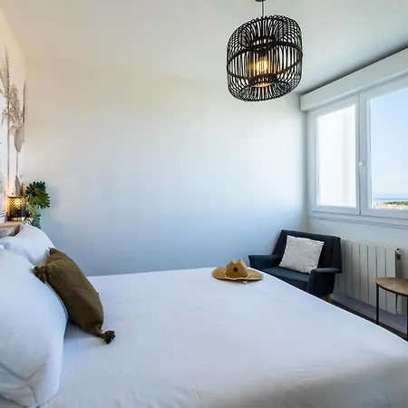 Hodei Keyweek 3 Bedroom With Sea View In Apartament *